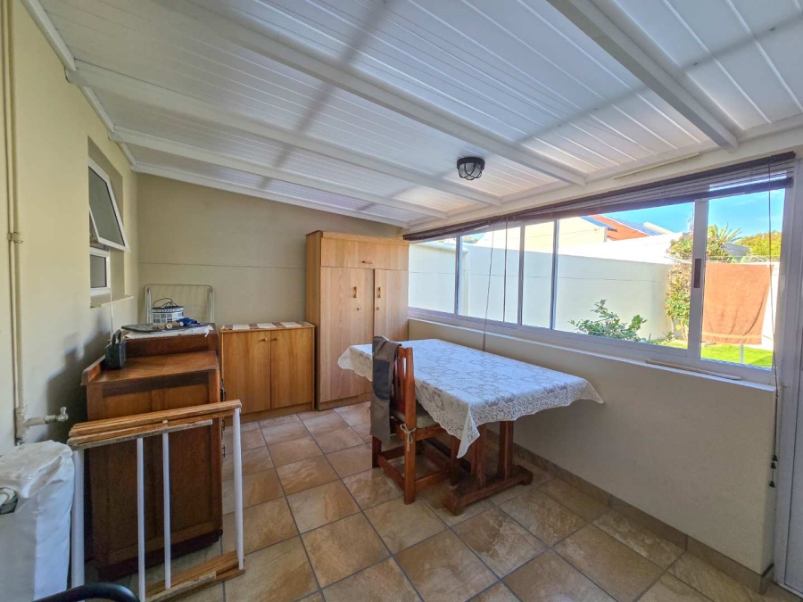 4 Bedroom Property for Sale in Stilbaai Wes Western Cape
